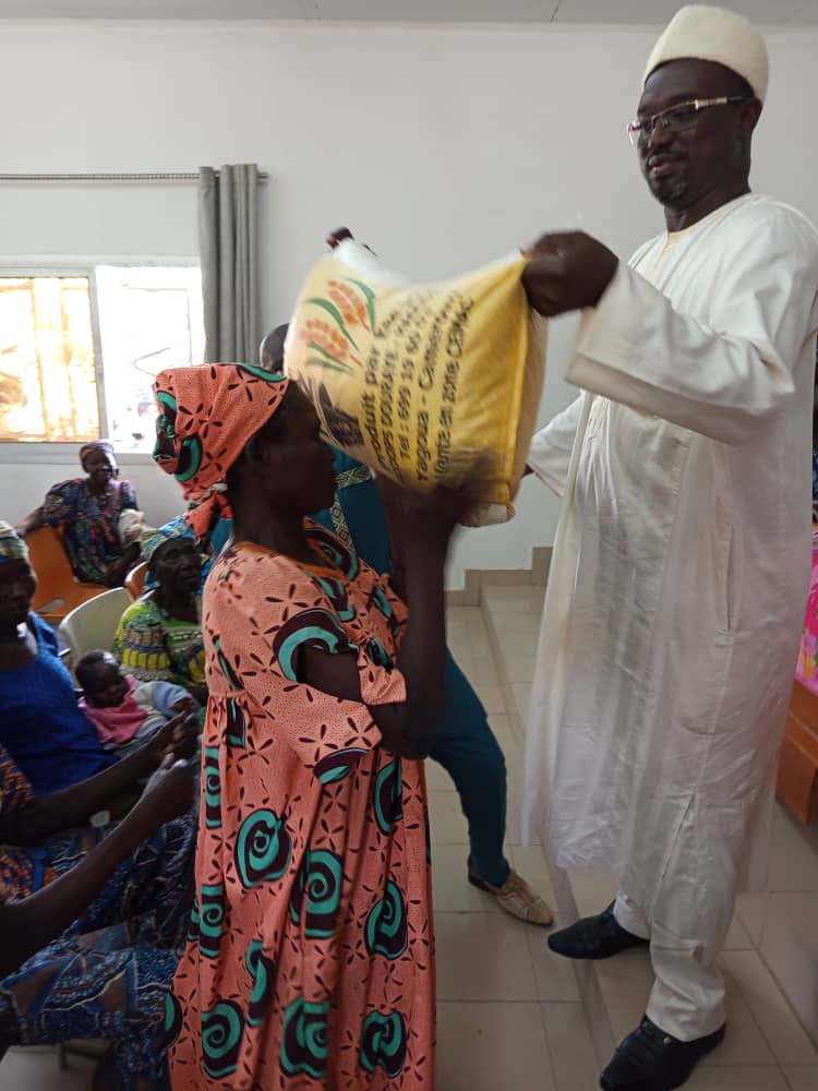 Cérémonie de distribution des dons aux sinistrés de Datcheka